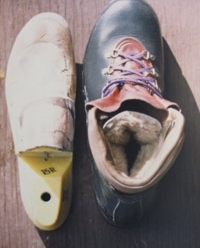 Custom made hiking boots, Mountaineering Boot